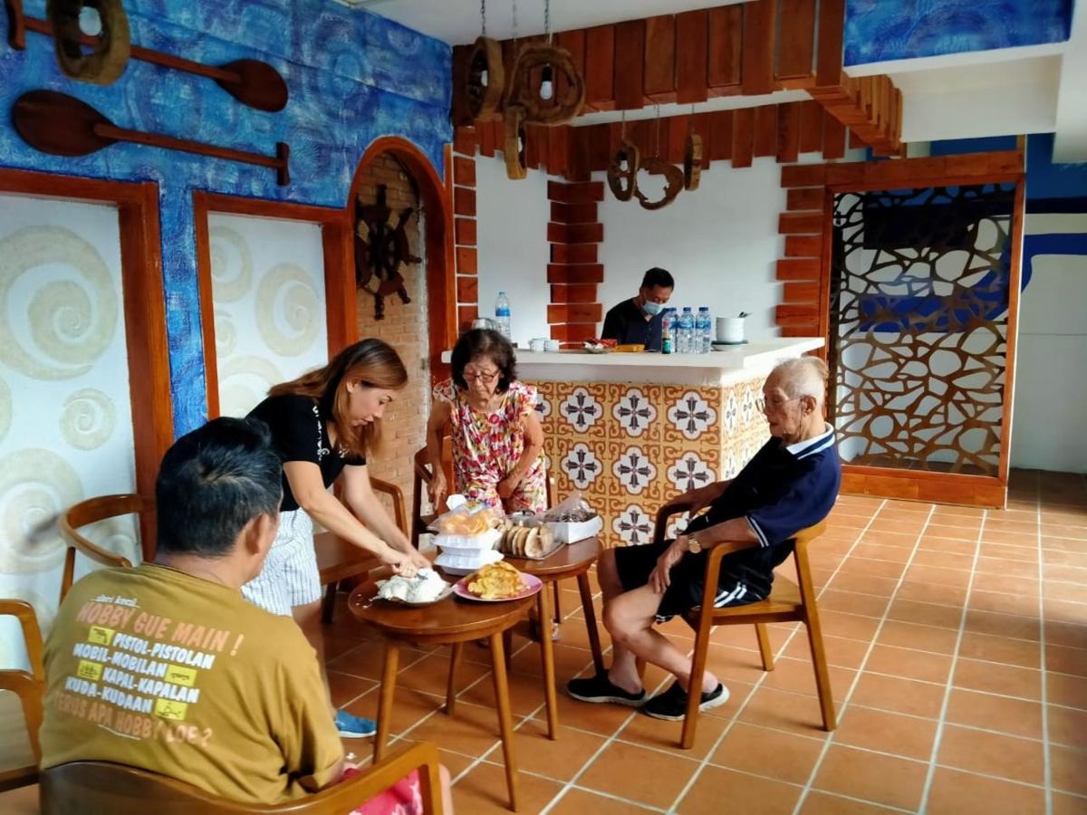Long Beach Hotel Pangandaran Bagian luar foto