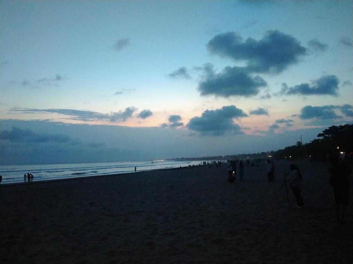 Long Beach Hotel Pangandaran Bagian luar foto