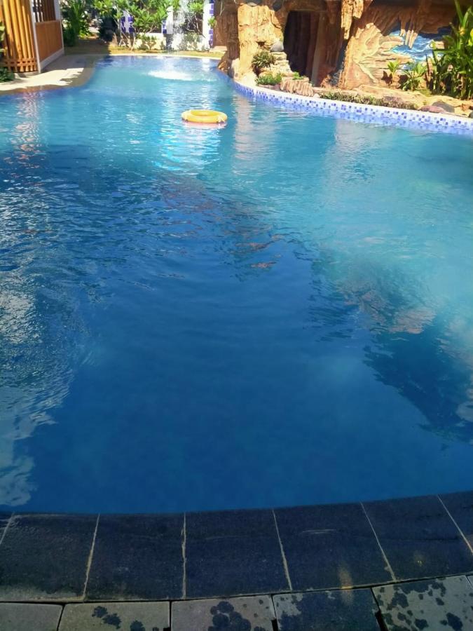 Long Beach Hotel Pangandaran Bagian luar foto