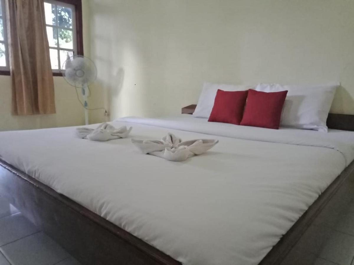 Long Beach Hotel Pangandaran Bagian luar foto