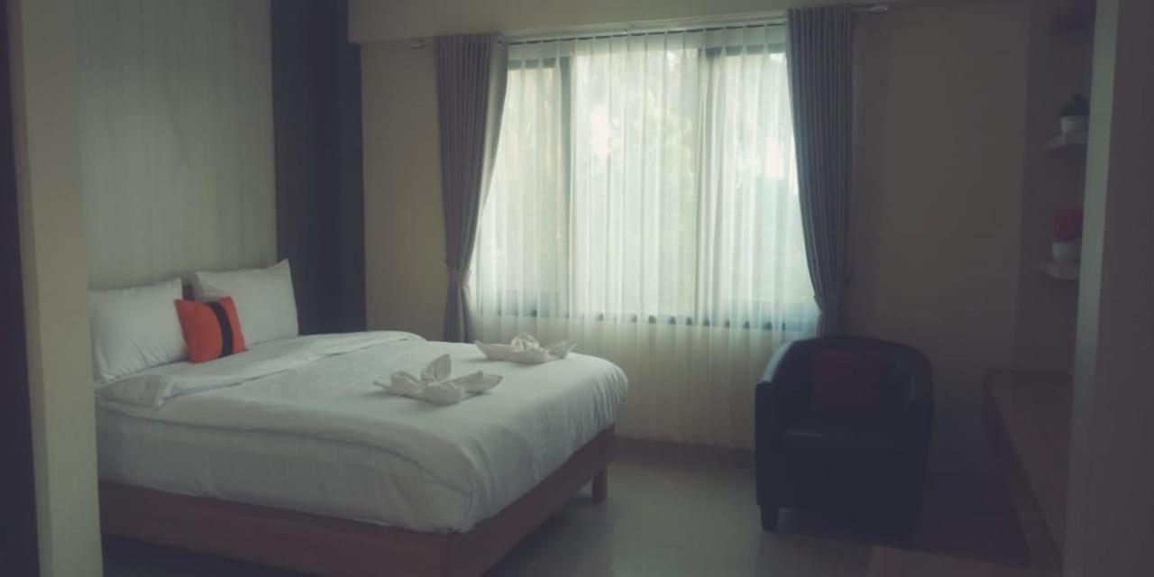 Long Beach Hotel Pangandaran Bagian luar foto