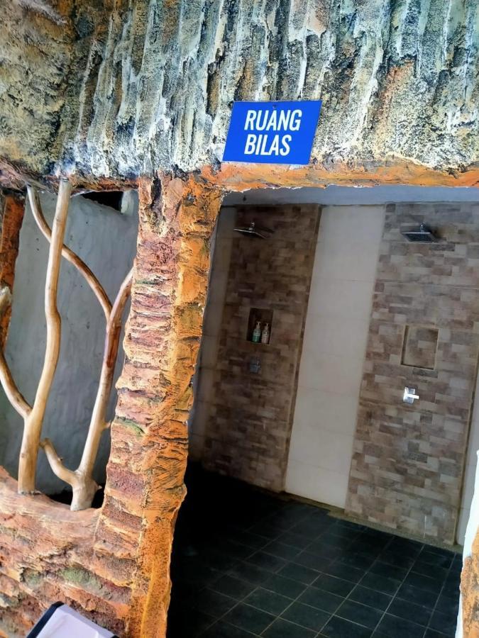Long Beach Hotel Pangandaran Bagian luar foto